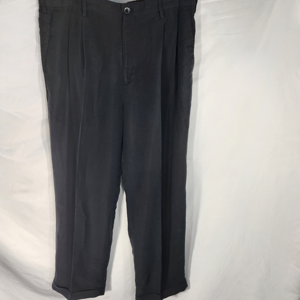 Merona Black Cuffed Straight Leg Pleated Front Dress Pants Size 36 x 30